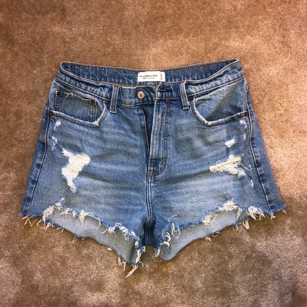 Abercrombie Curve Love high-waisted shorts